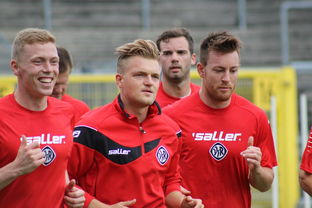 开云官方网站-英超球队防守阵型转换对比赛控球率的影响分析，英超防守反击